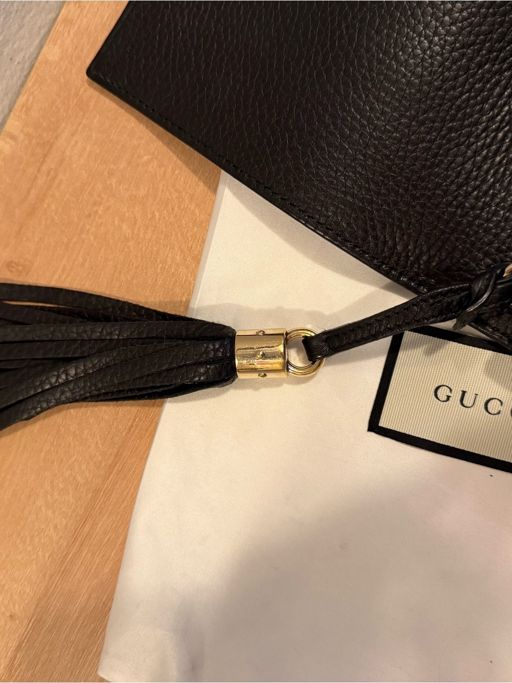 Gucci Black Pebbled Leather Clutch with Tassel - Picture 9 of 9
